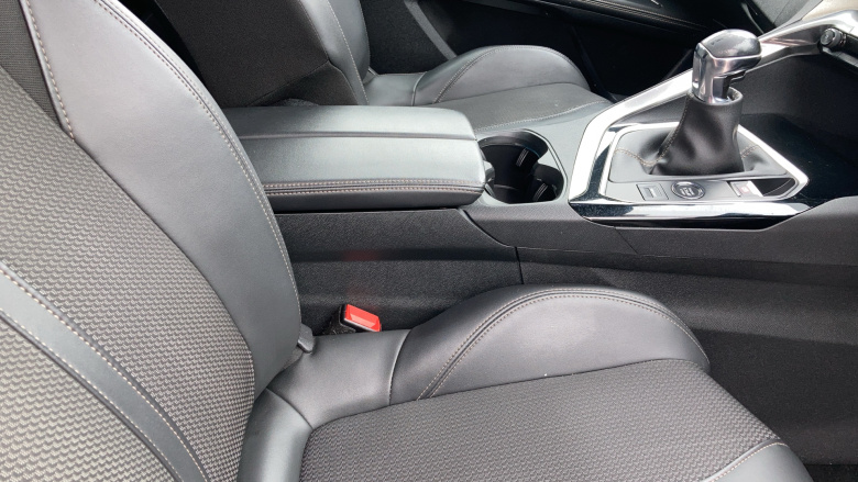 Peugeot 5008 1.2 PureTech GT 5dr Petrol Estate